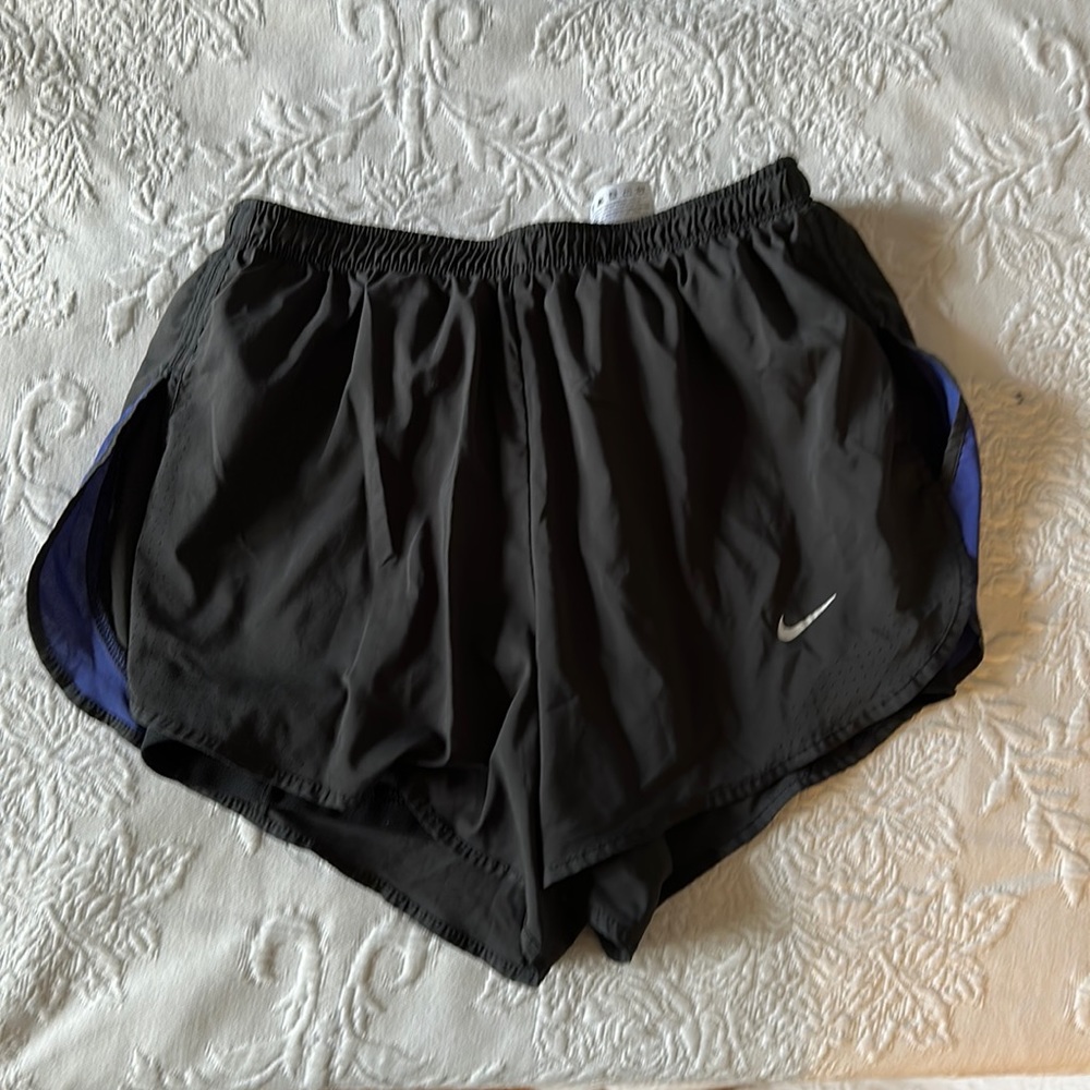Women Nike running shorts